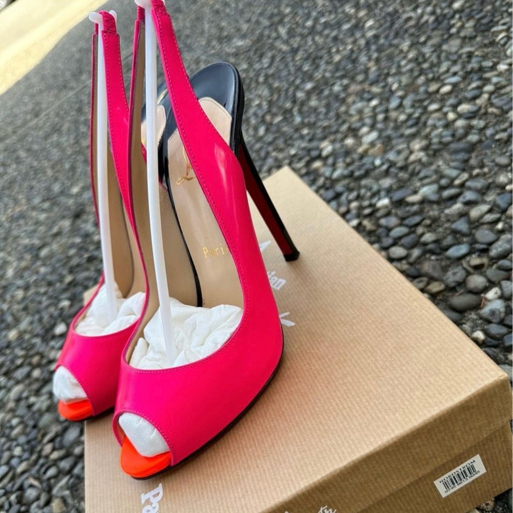 Christian Louboutin Flo Slingbacks size 37.5 / 7